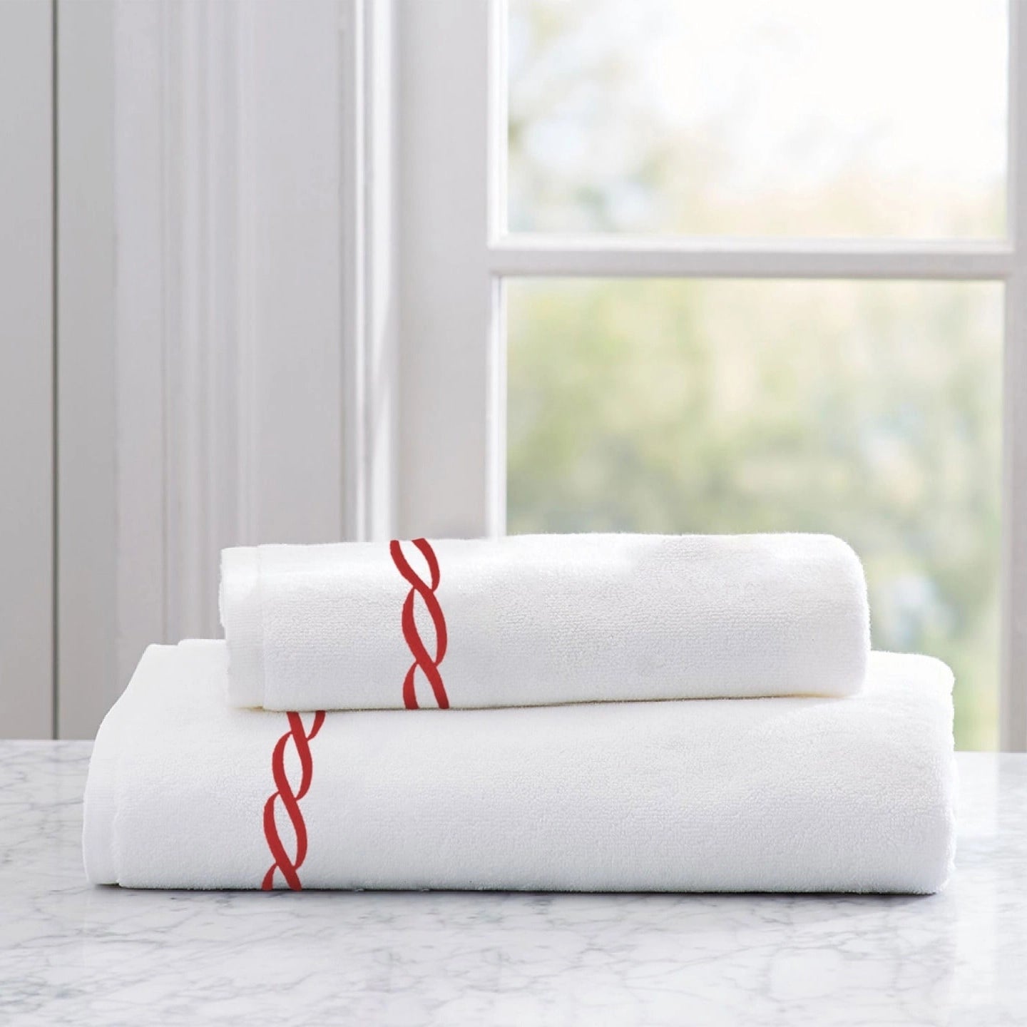 Chain White Embroidered Towel
