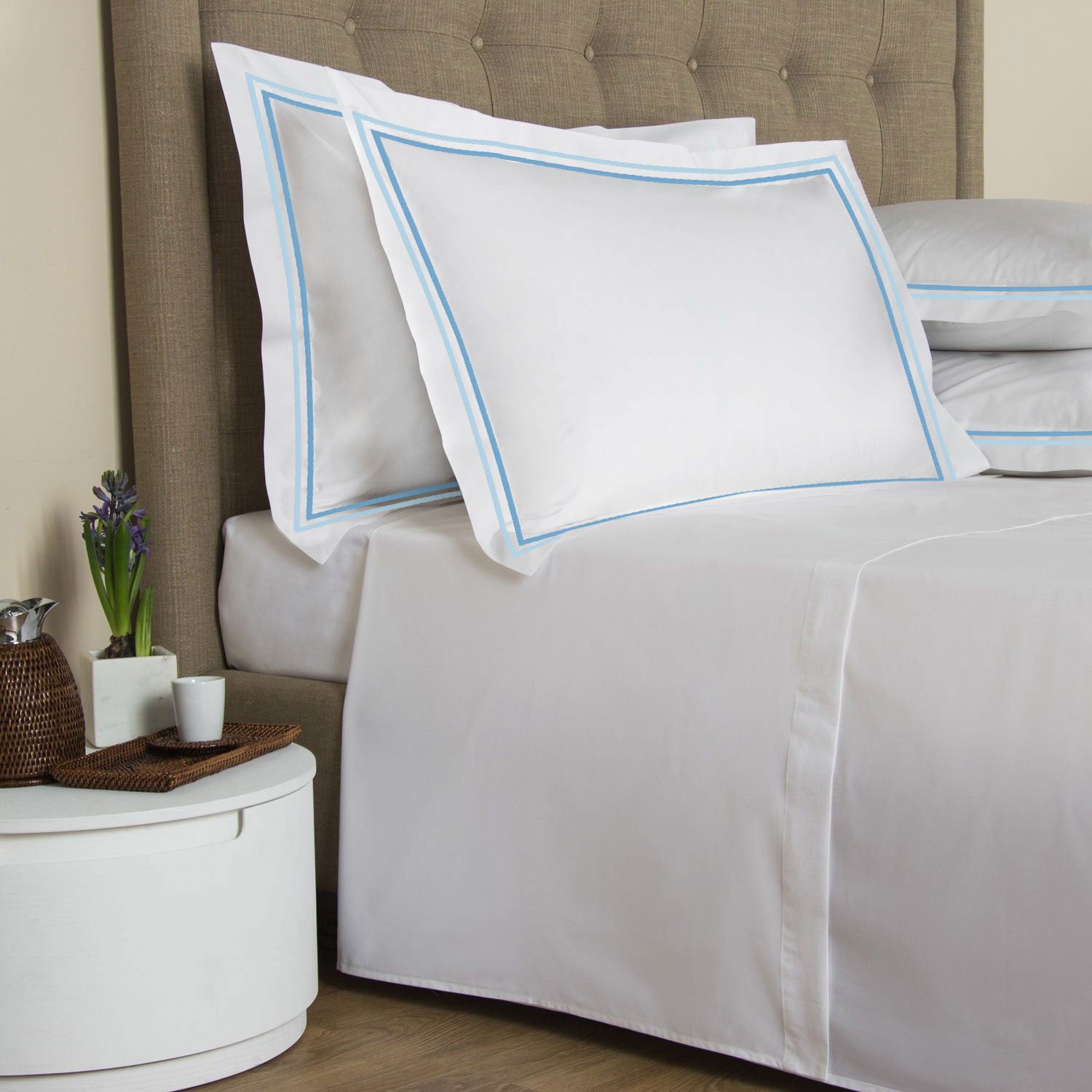 Bedsheet with Pillow Cover - Marrow Embroidery