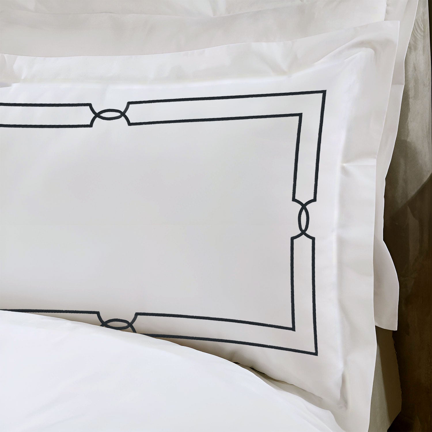 Quilt Cover - Mount Embroidery