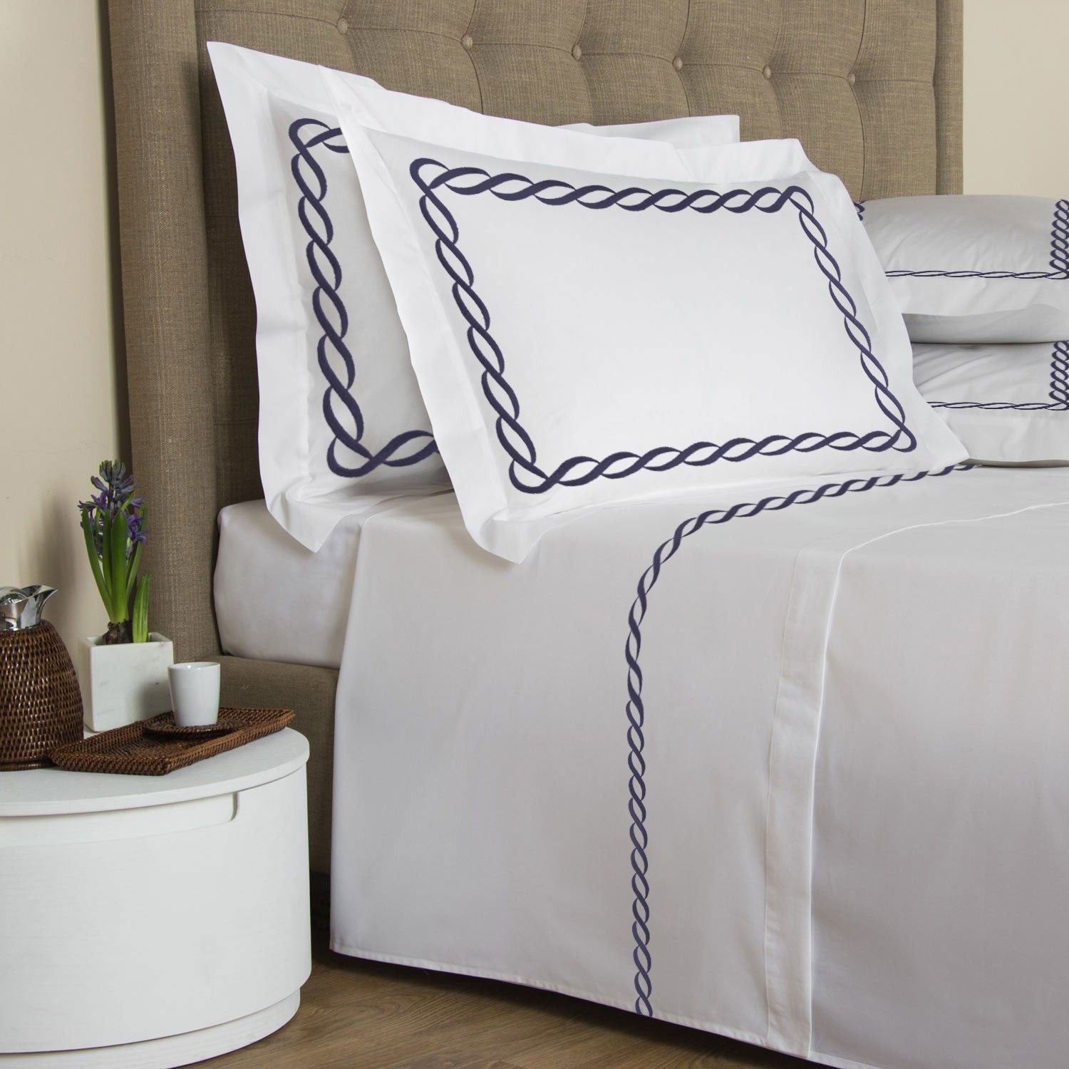 Summer Sheet Set (4 pcs Set ) - Chain Embroidery