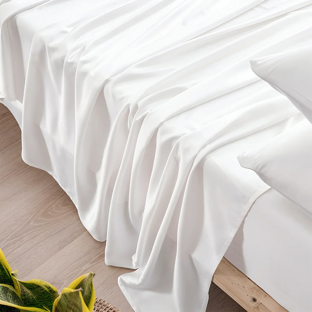 White hotel flat bed sheet made from soft luxury hotel linen fabric